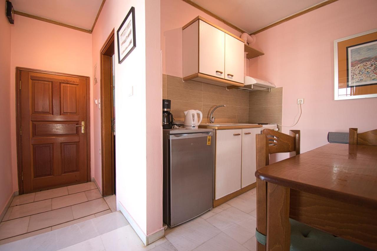 Tiny Studio Marousi Area Daire Atina Dış mekan fotoğraf