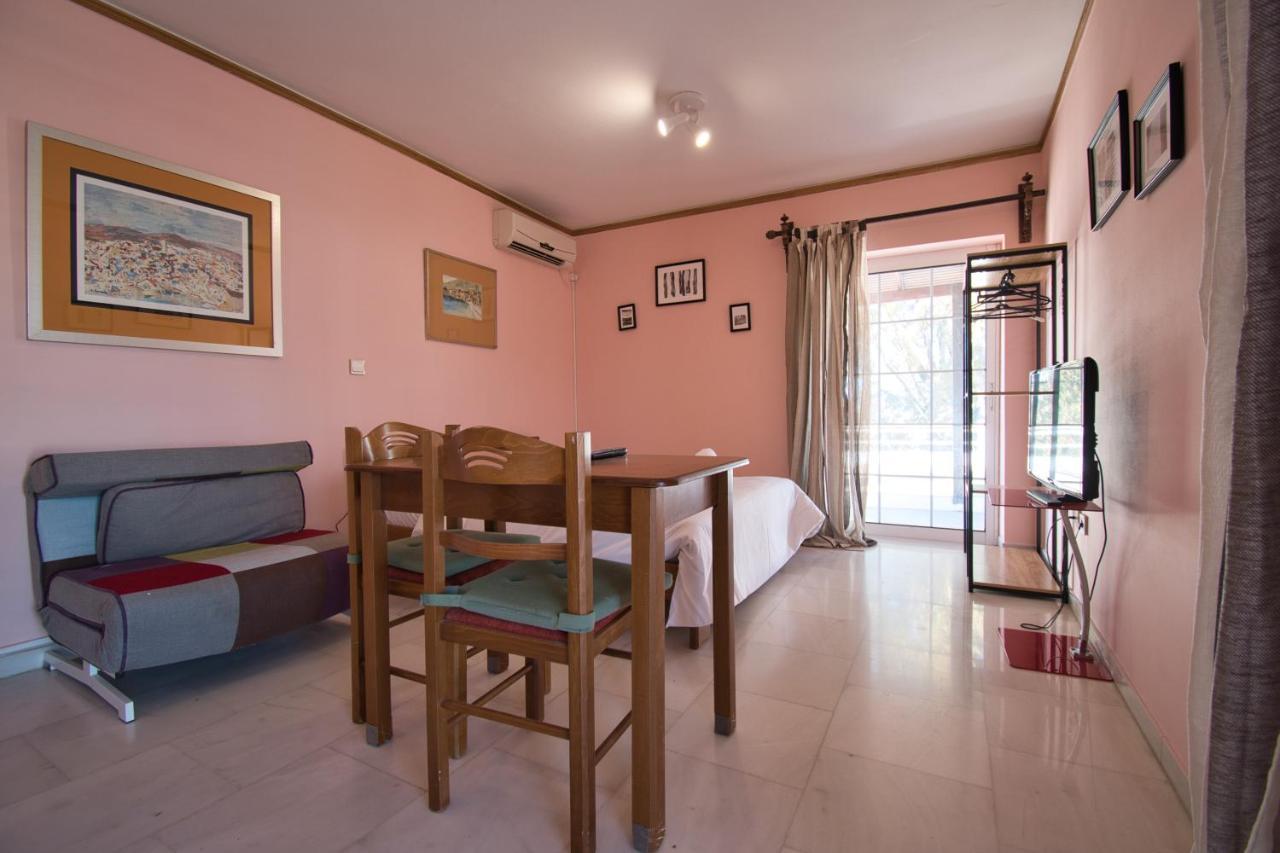 Tiny Studio Marousi Area Daire Atina Dış mekan fotoğraf